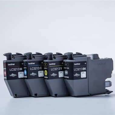 Brother Tintenpatrone LC3213VALDR sw/c/m/y 4St